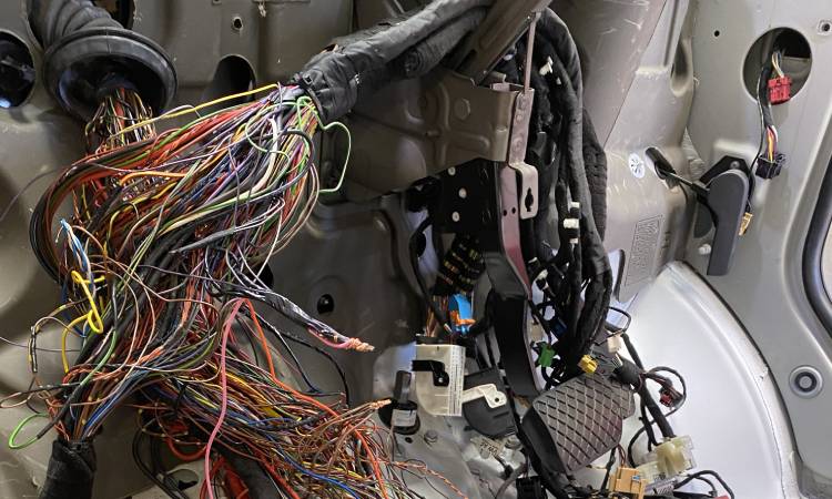 Auto Electrical Service